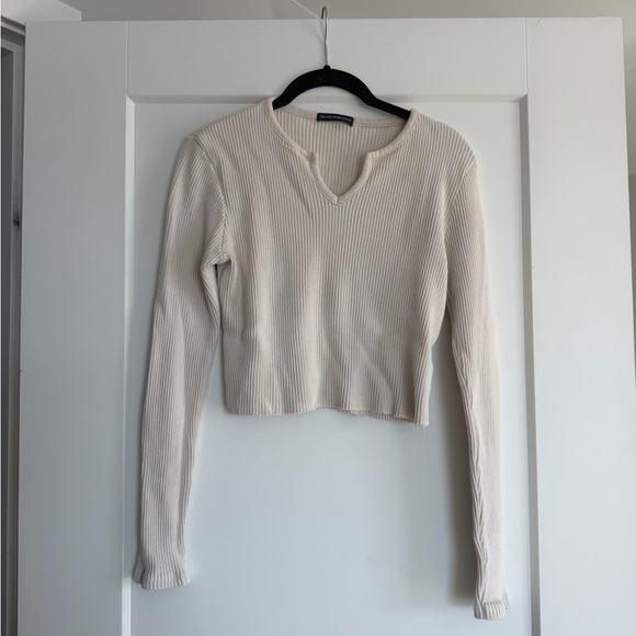 Brandy Melville Tops - Brandy Melville Cream Ribbed V-Notch Long Sleeve Crop